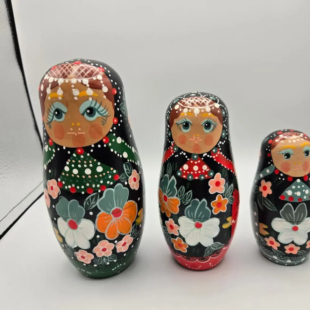 Vintage 5 Piece Russian Nesting Stacking Dolls Painted Floral Handmade